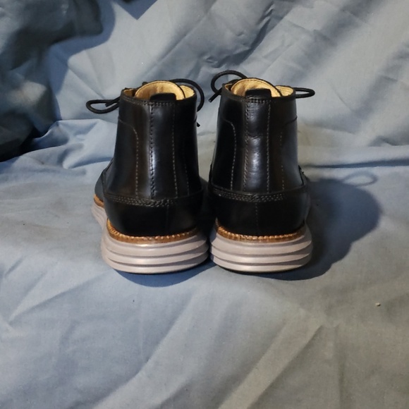 Men's Cole Haan Original Grand Chukka - Picture 3 of 4
